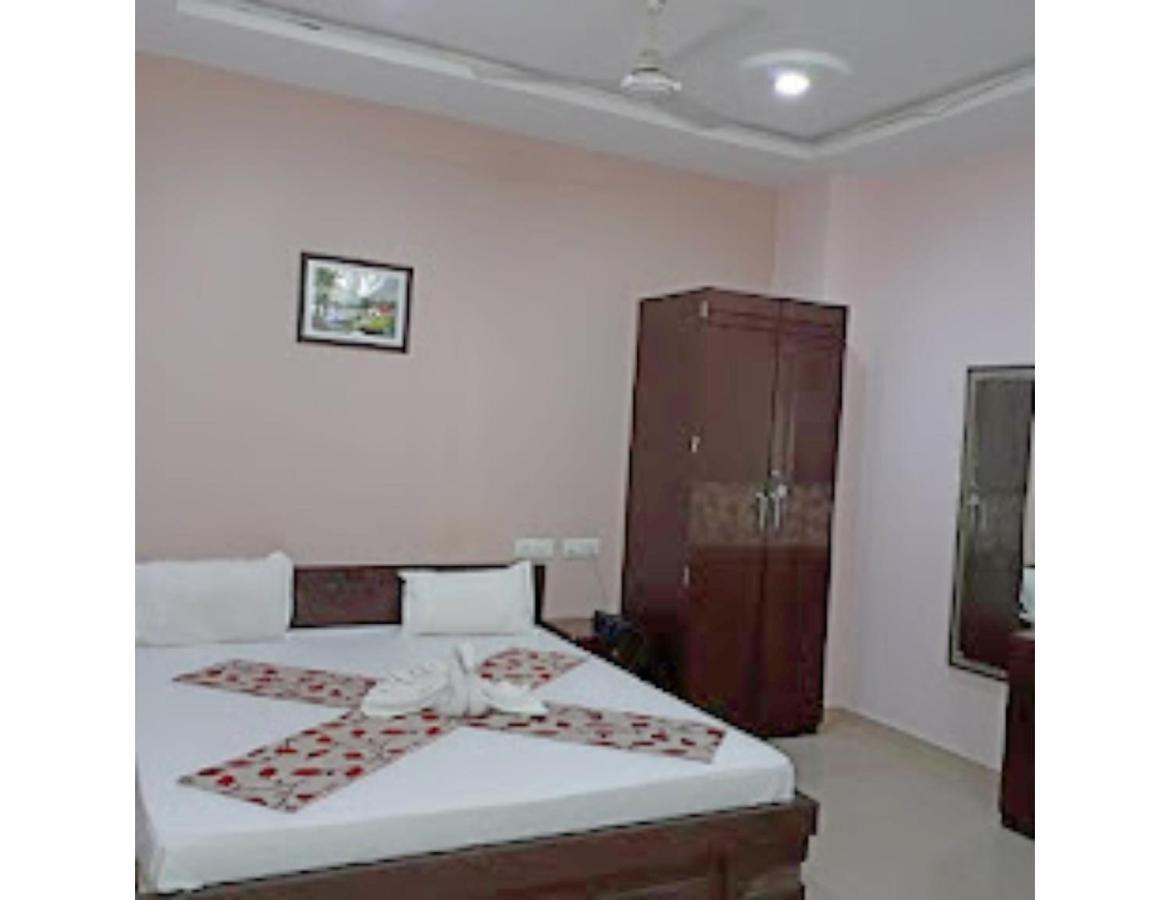 Hotel Shivam Fort View, Chittorgarh Exteriör bild