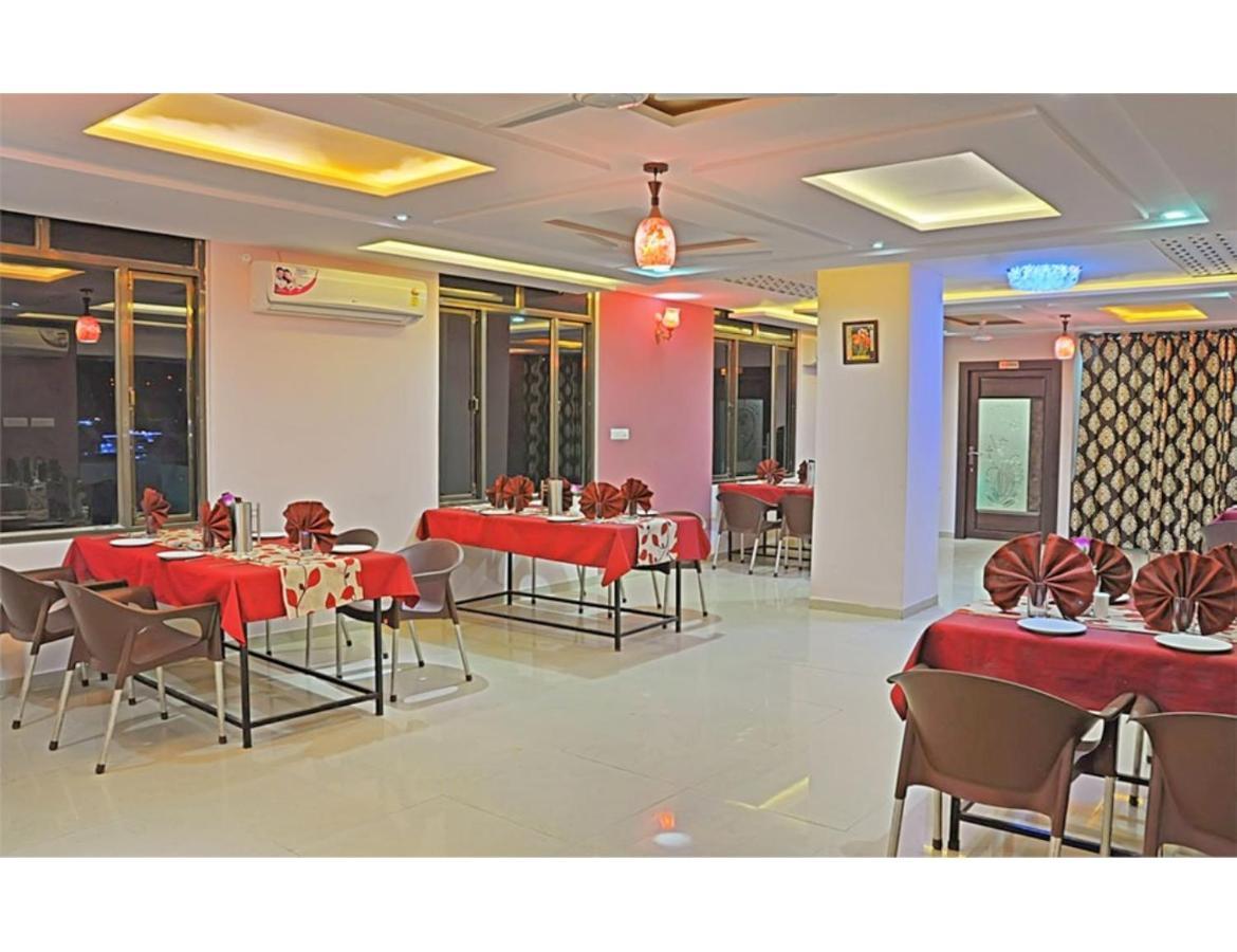 Hotel Shivam Fort View, Chittorgarh Exteriör bild
