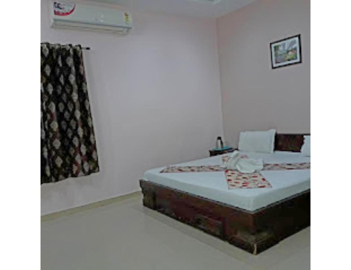 Hotel Shivam Fort View, Chittorgarh Exteriör bild